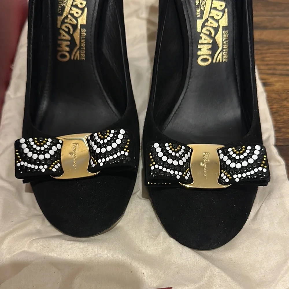 Salvatore Ferragamo Black Women's Shoes - Picture 2 of 11